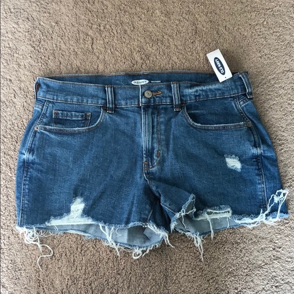 Shorts - Picture 3 of 4